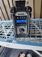 Makita bouwradio met 2x accu, Audio, Tv en Foto, Radio's, Ophalen of Verzenden, Zo goed als nieuw, Bouwradio