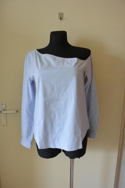 Theory top shirt M lichtblauw leuk apart, Kleding | Dames, T-shirts, Gedragen, Maat 38/40 (M), Blauw, Lange mouw, Ophalen of Verzenden