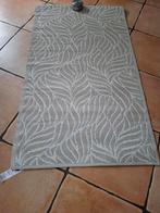 Vloerkleed - Camper, Tuin, Veranda of Binnen, 100 tot 150 cm, Wit, Zo goed als nieuw, Modern