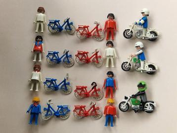 Playmobil fietsers en motorrijders. beschikbaar voor biedingen