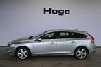 Volvo V60 1.6 T3 R-Design Automaat Clima Navigatie Goed Onde, Auto's, 4 cilinders, 1600 kg, 5 stoelen, Voorwielaandrijving