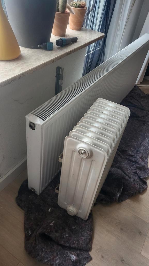 Radiatoren - Diverse maten, Doe-het-zelf en Verbouw, Verwarming en Radiatoren, Gebruikt, Radiator, 800 watt of meer, 30 tot 80 cm
