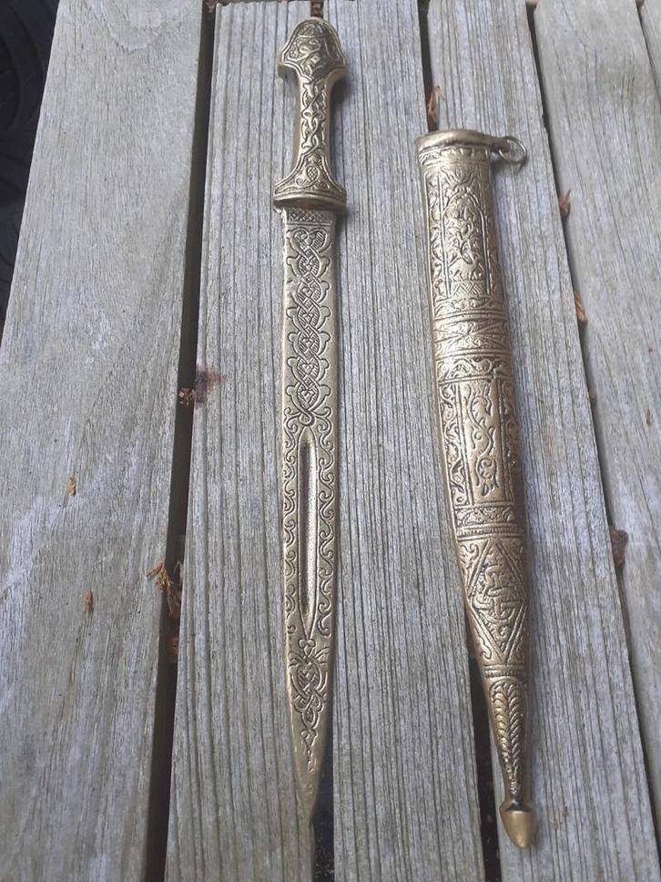 Vergulde Javaanse Dolk met Schede - Fraai Bewerkt, Antiek en Kunst, Antiek | Overige Antiek, Ophalen of Verzenden
