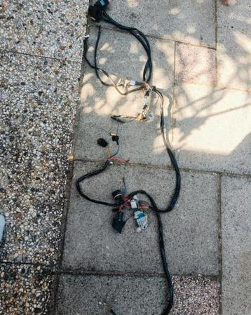 Tomos complete kabelboom  beschikbaar voor biedingen