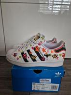 Adidas Superstar - Maat 36, Adidas, Wit, Ophalen of Verzenden, Sneakers of Gympen