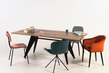 Huislijn vergadertafel EM table naar het ontwerp van Vitra 
