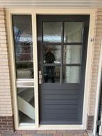 Voordeur met RVS deurbeslag (zonder kozijn), Doe-het-zelf en Verbouw, Gebruikt, Deurkozijn, Hout, Ophalen
