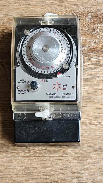 Sangamo mechanische schakelklok 30 AMP !! beschikbaar voor biedingen