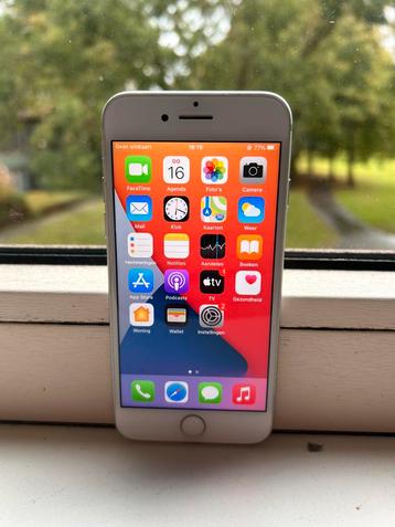 Iphone 7, zilver, 128GB beschikbaar voor biedingen