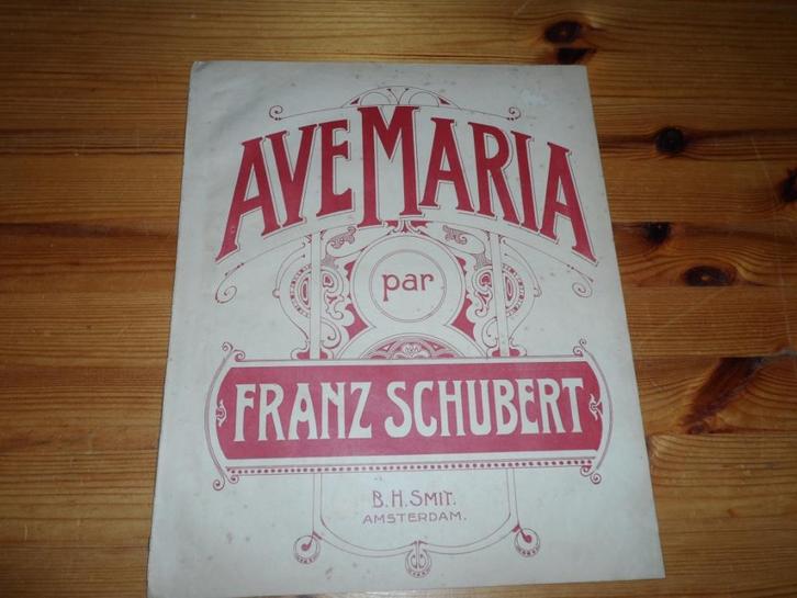 Schubert - ave maria, Muziek en Instrumenten, Bladmuziek, Gebruikt, Artiest of Componist, Klassiek, Piano, Zang, Ophalen of Verzenden