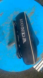 Hond 4 takt zadel, Ophalen