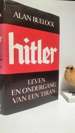 Bullock, Alan; Hitler (Leven en ondergang van een tiran), Ophalen of Verzenden, Tweede Wereldoorlog, Gelezen, Overige onderwerpen