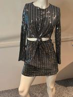 Zara jurkje met metaal look maat l, Kleding | Dames, Jurken, Maat 38/40 (M), Zwart, Ophalen of Verzenden, Zo goed als nieuw