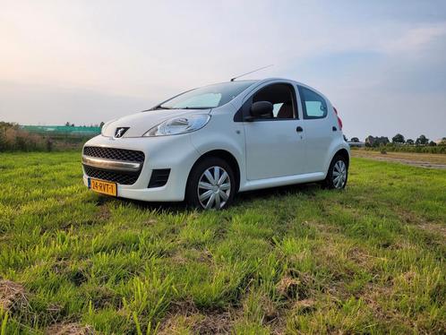 AIRCO Peugeot 107 5DR AIRCO 2011 Wit, Auto's, Peugeot, Particulier, Benzine, A, Hatchback, Handgeschakeld, Origineel Nederlands