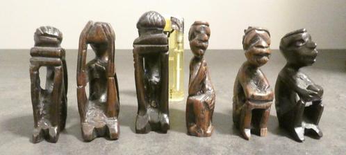 Kleine hardhouten Afrikaanse beeldjes, tribale kunst [1606], Antiek en Kunst, Kunst | Beelden en Houtsnijwerken, Ophalen