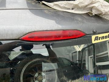 MITSUBISHI COLT 6 Derde remlicht 2004-2012 beschikbaar voor biedingen