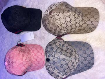 Gucci petten beschikbaar voor biedingen