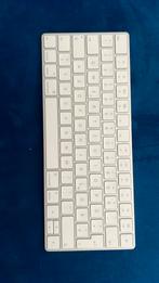 Apple magic keyboard gen 2 Qwertz (duitstalig), Computers en Software, Toetsenborden, Overige indelingen, Gebruikt, Ophalen of Verzenden