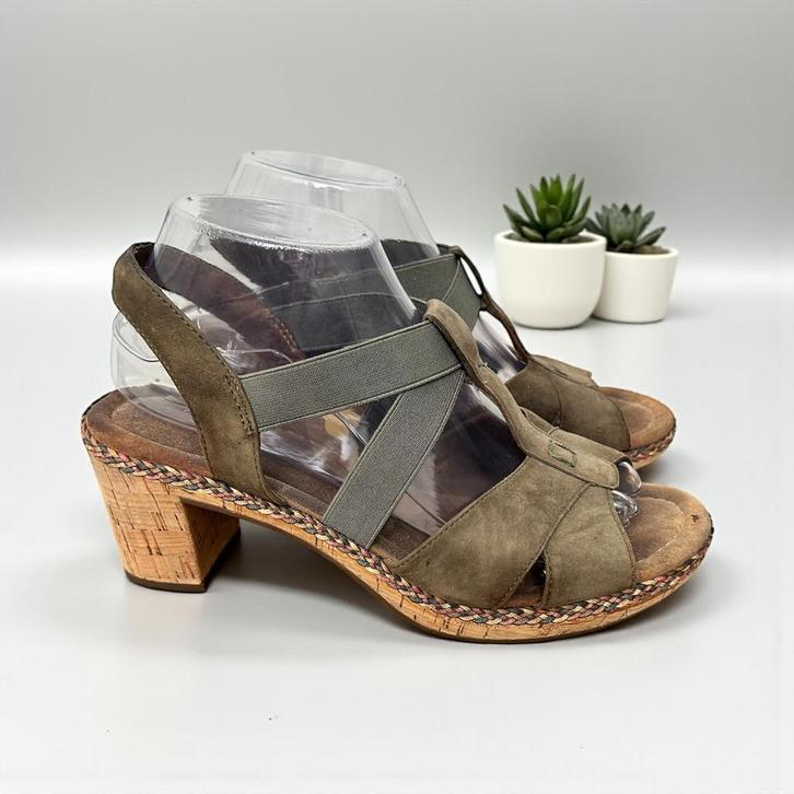 Gabor Sandalen Maat 5,5 Khaki Suède Leer Blok Hak, Kleding | Dames, Schoenen, Zo goed als nieuw, Sandalen of Muiltjes, Groen, Verzenden