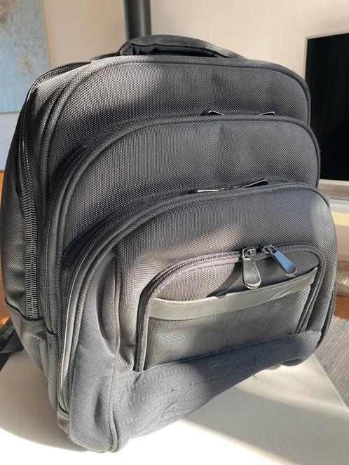 Mooie grote degelijk rugzak / laptoptas, Computers en Software, Laptoptassen, Gebruikt, Rugzak, 17 inch of meer, Ophalen