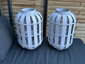 2 x Grote Houten Lantaarn / Windlicht Broste White Wash beschikbaar voor biedingen