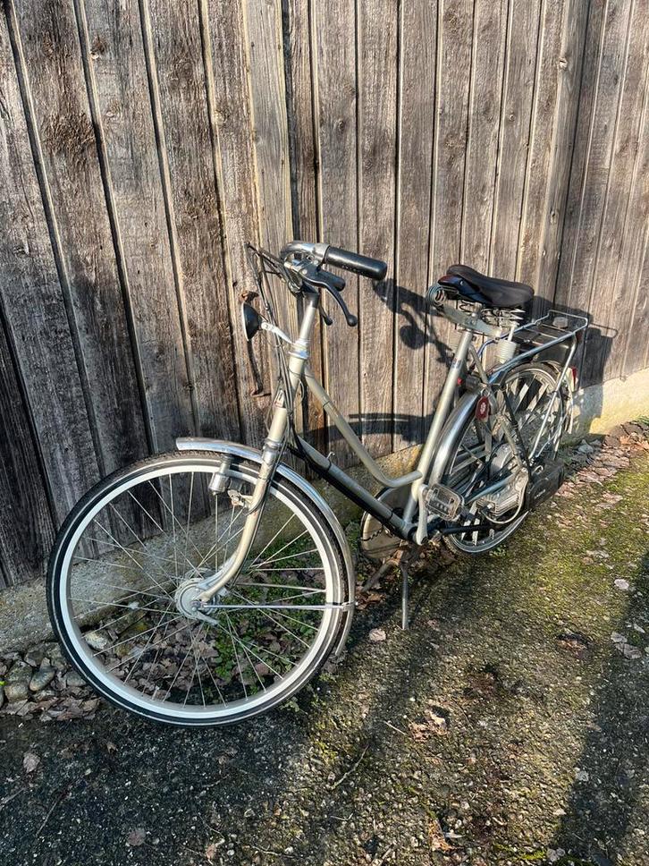 Nette Spartamet, Fietsen en Brommers, Fietsen | Dames | Damesfietsen, Zo goed als nieuw, Sparta, Ophalen