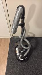 Nilfisk One PetCare [Stofzuiger ZGAN], Witgoed en Apparatuur, Stofzuigers, Stofzak, Stofzuiger, Ophalen of Verzenden, 1600 tot 2000 watt