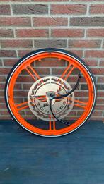 Wiel  Wandklok - Oranje zundapp, Ophalen