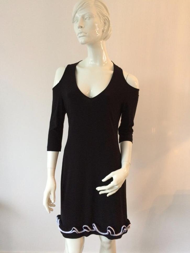 Mooie jurk van Joseph Ribkoff maat 38, Kleding | Dames, Jurken, Zo goed als nieuw, Maat 38/40 (M), Zwart, Knielengte, Ophalen of Verzenden