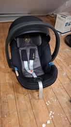 Cybex autostoel groep 0 met isofix en adapters kinderwagen, 15 t/m 36 kg, Zo goed als nieuw, Isofix, Ophalen