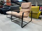 Als nieuw Leolux Fauteuil Met Poef Lucir stof Design stoel, Huis en Inrichting, Fauteuils, Leolux, 75 tot 100 cm, Ophalen of Verzenden