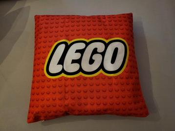 LEGO kussen 40x40 beschikbaar voor biedingen