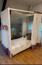theophile et patachou hemelbed, Ophalen