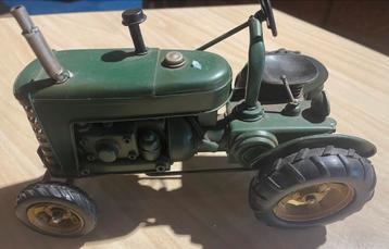 Vintage Tractor Model - Decoratief beschikbaar voor biedingen
