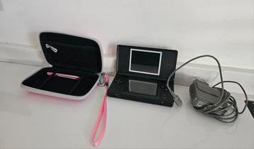 Nintendo DS Lite + 14 Games beschikbaar voor biedingen
