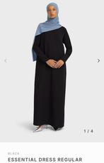 Essential Dress Regular Black maat M, Ophalen of Verzenden, Nieuw, Zwart, Overige typen