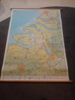 Scbool landkaart Deltawerken. 100x140cm., Antiek en Kunst, Ophalen of Verzenden, Aardrijkskunde