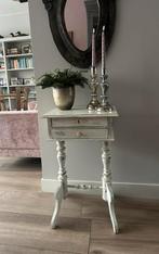 Brocante tafeltje, Antiek en Kunst, Ophalen