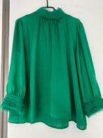Groene satijnen blouse zara, Kleding | Dames, Blouses en Tunieken, Zara, Ophalen of Verzenden, Gedragen, Maat 42/44 (L)