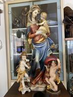 grote verzameling 32 heiligenbeelden hout in een koop, Antiek en Kunst, Kunst | Beelden en Houtsnijwerken, Ophalen