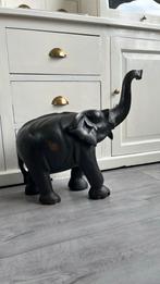 Mooie zware houten olifant, Ophalen