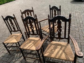 5 antieke oud Hollandse biezen knopstoelen beschikbaar voor biedingen
