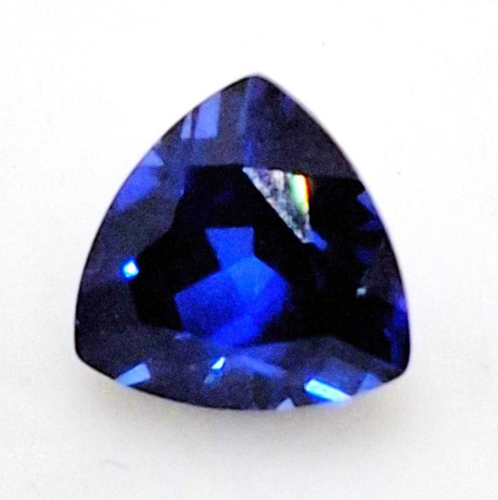 Mooie blauwe saffier, Sieraden, Tassen en Uiterlijk, Edelstenen, Nieuw, Ophalen of Verzenden