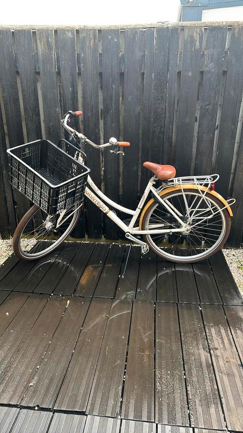 Montego Dames fiets maat 56 Omafiets met mand, Fietsen en Brommers, Fietsen | Dames | Omafietsen, Gebruikt, 56 cm of meer, Handrem