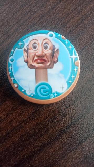 Efteling Button - Langnek beschikbaar voor biedingen