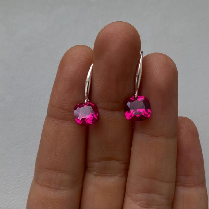 oorbellen zilver 925 robijn, Sieraden, Tassen en Uiterlijk, Oorbellen, Nieuw, Hangers, Zilver, Rood, Met edelsteen, Ophalen of Verzenden