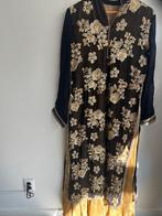 Heavy embroidered zwart floor length jurk, Kleding | Dames, Jurken, Verzenden, Zo goed als nieuw, Zwart, Onder de knie