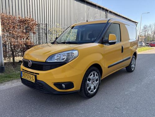 Fiat Dobló Cargo 1.4 T-Jet L1H1 / AIRCO / CNG / AARDGAS / B, Auto's, Bestelauto's, Particulier, Te koop, ABS, Airconditioning