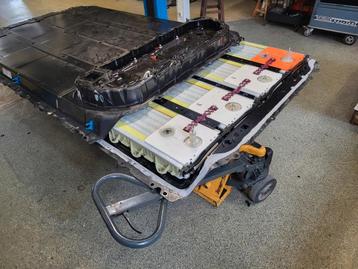 Tesla model 3 accu pakket. beschikbaar voor biedingen