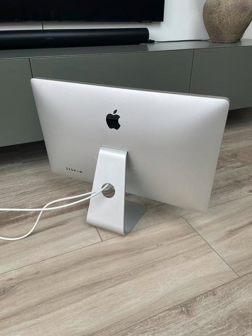 Apple 27” thunderbolt Cinema Display, Computers en Software, Monitoren, Gebruikt, 60 Hz of minder, Thunderbolt, Ingebouwde speakers